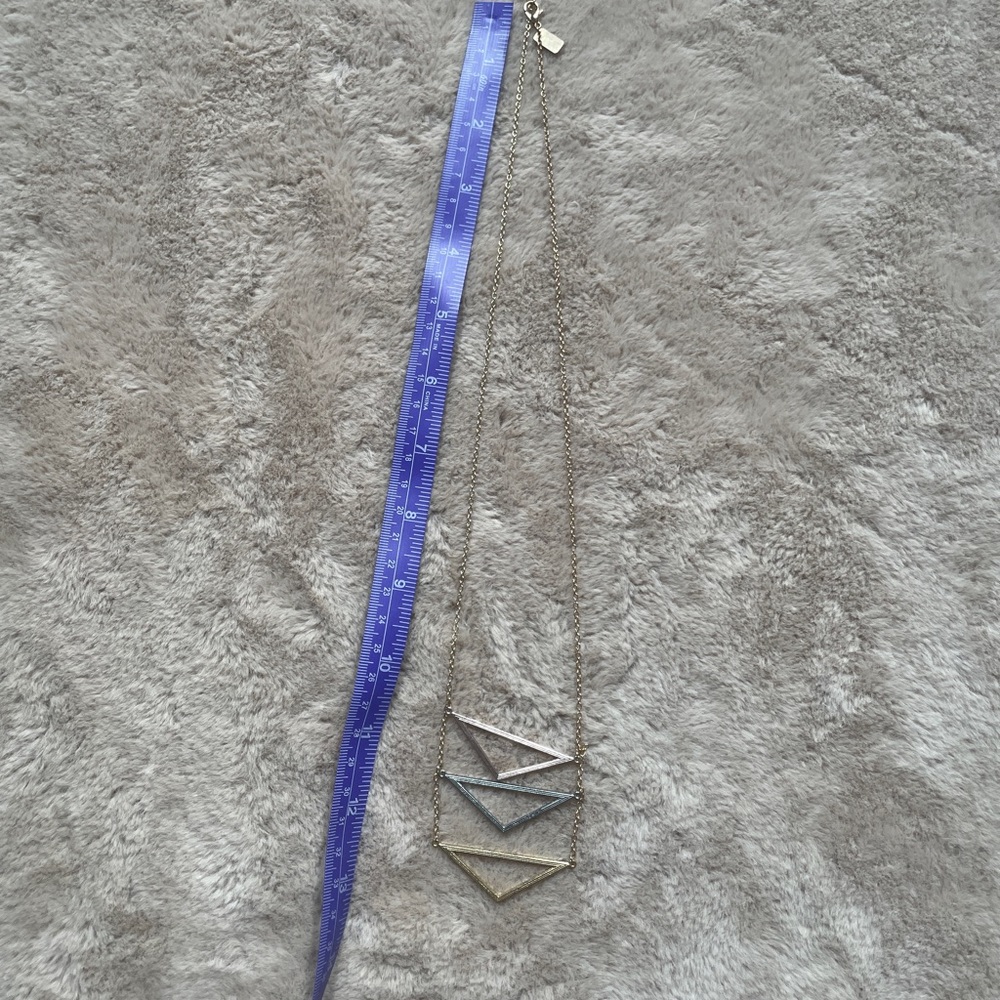Silver tone Triangle Pendant Necklace, NWT - Picture 8 of 9
